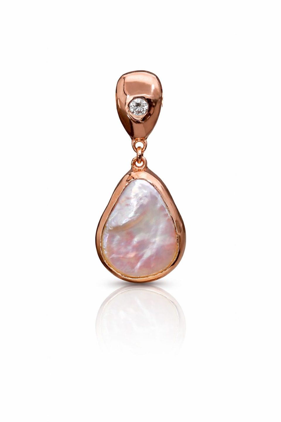 9K Gold Mae Pearl & Diamond Pendant (0.09ct)