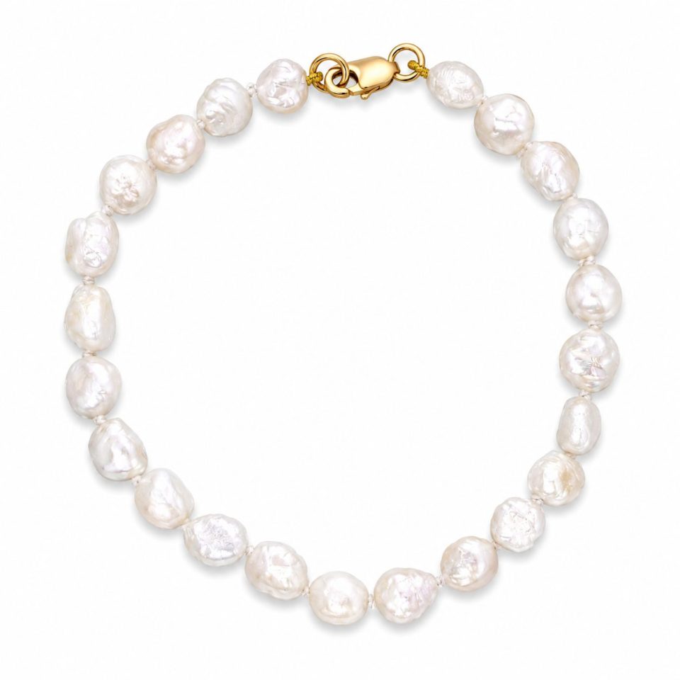 Freshwater Pearl Bracelet with 9K Gold Clasp