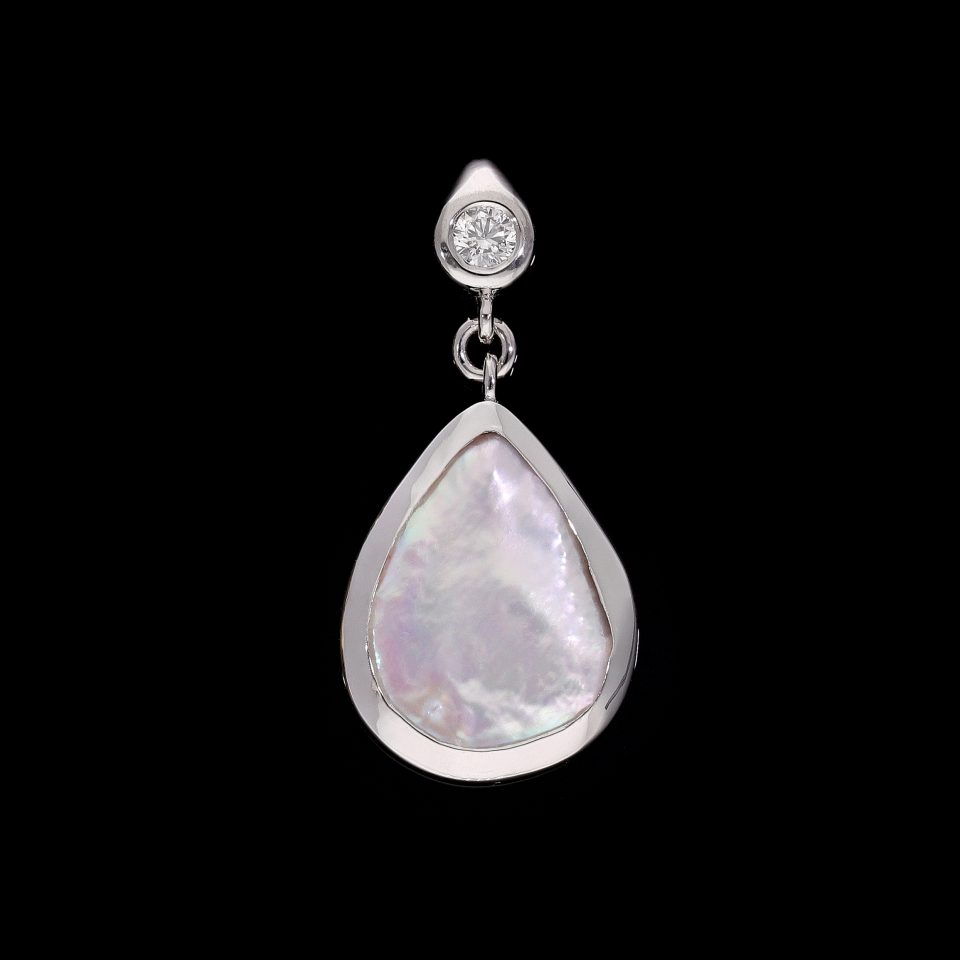 Yellow Gold Pearl Pendantc4