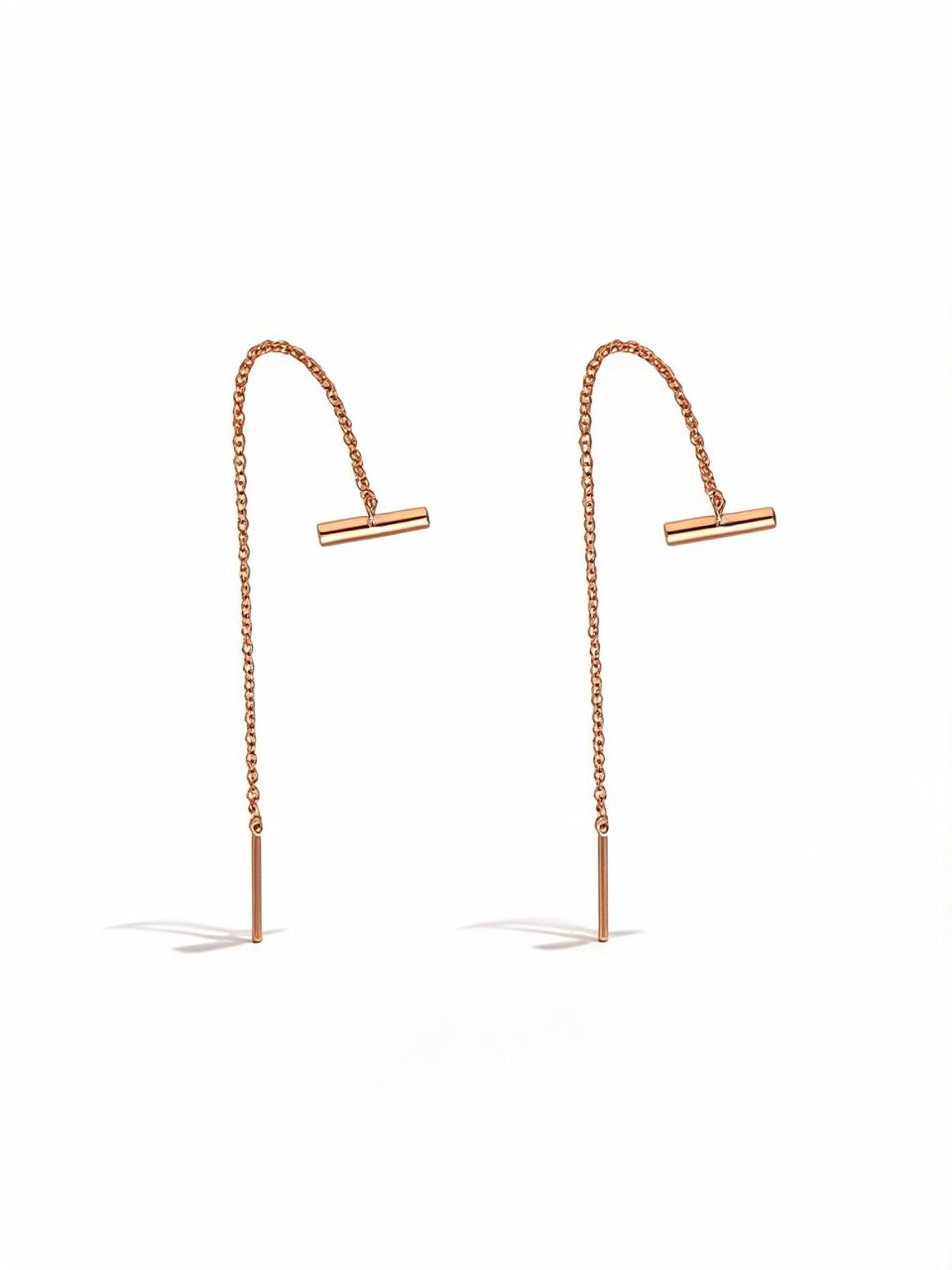 Blunt Pull-Through Earrings – 9K Gold