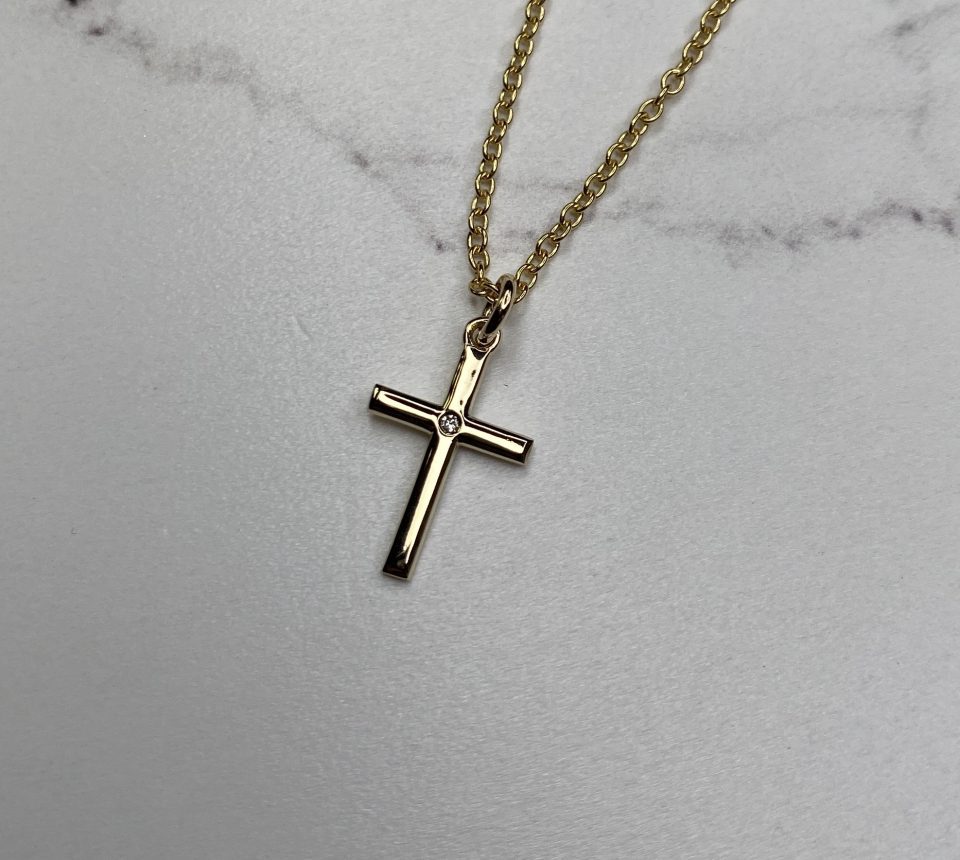 9K Yellow Gold Cross Pendant, Stonz Diamonds