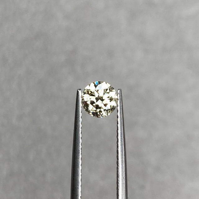 0.57 Ct R/Si2 Round Diamond