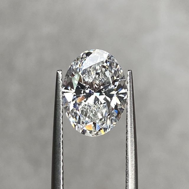 2.61 Ct F/VS1 Oval Lab-Grown Diamond