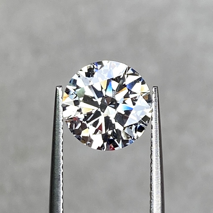 2.57 Ct F/VS2 Round Brilliant Lab-Grown Diamond-Stonz ZA