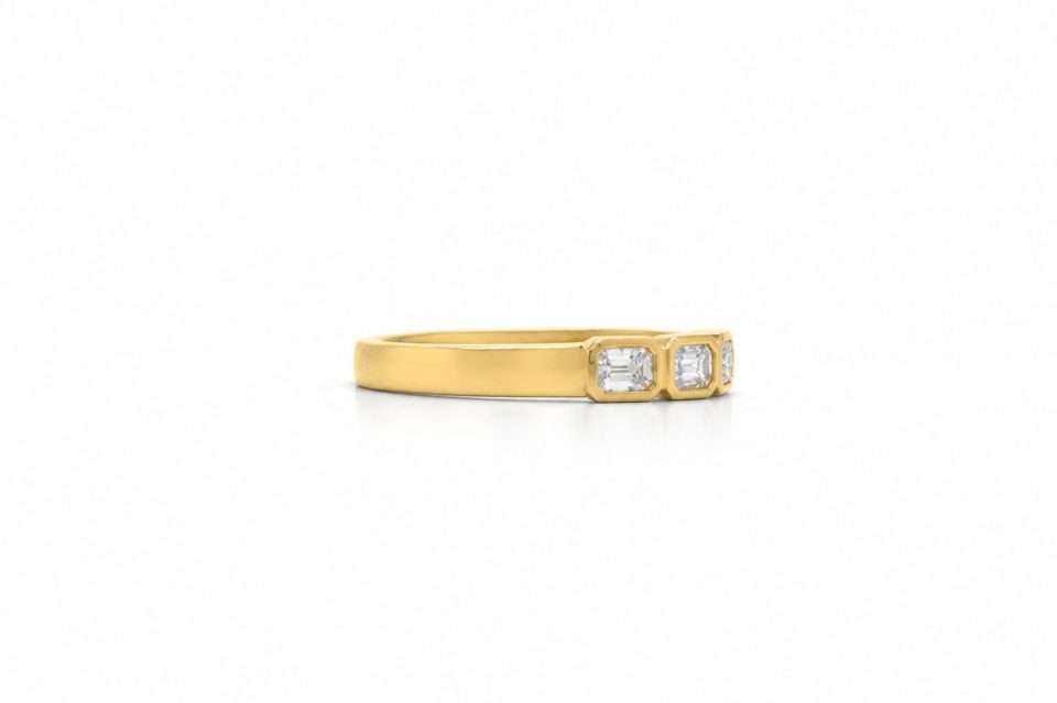 18K Yellow Gold Emerald-Cut Diamond Eternity Ring 1