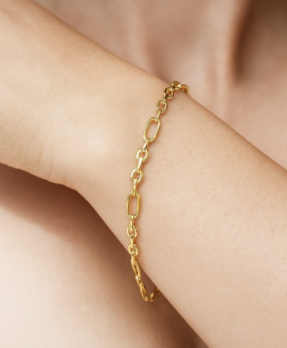 ChatGPT Image Nov 22, 2025, 08_27_02 PM