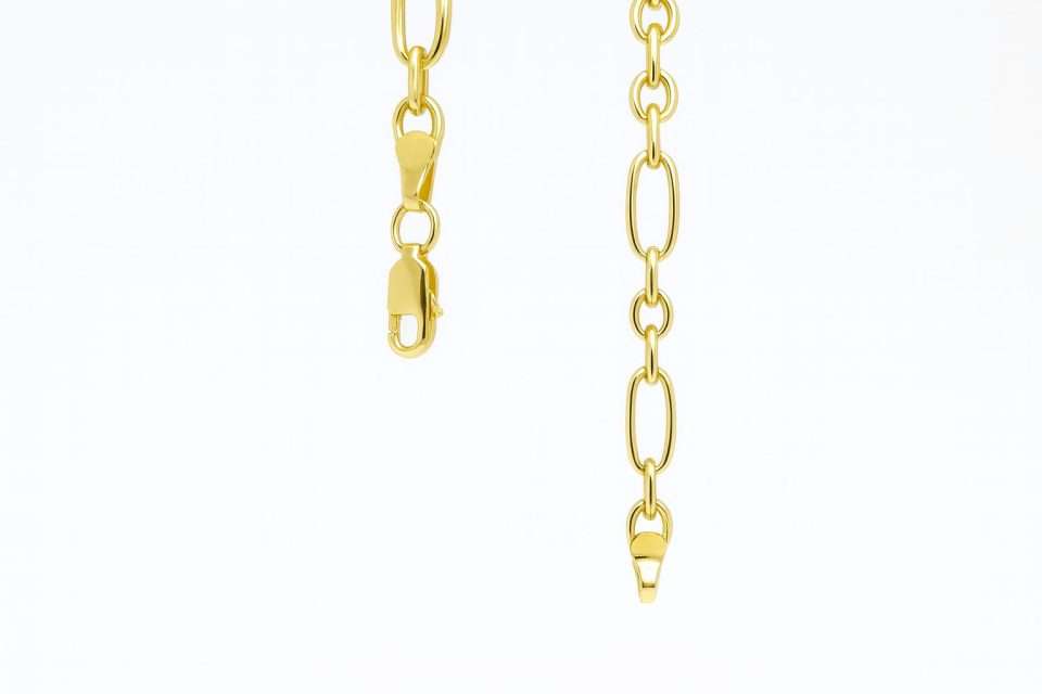 ChatGPT Image Nov 22, 2025, 08_39_37 PM