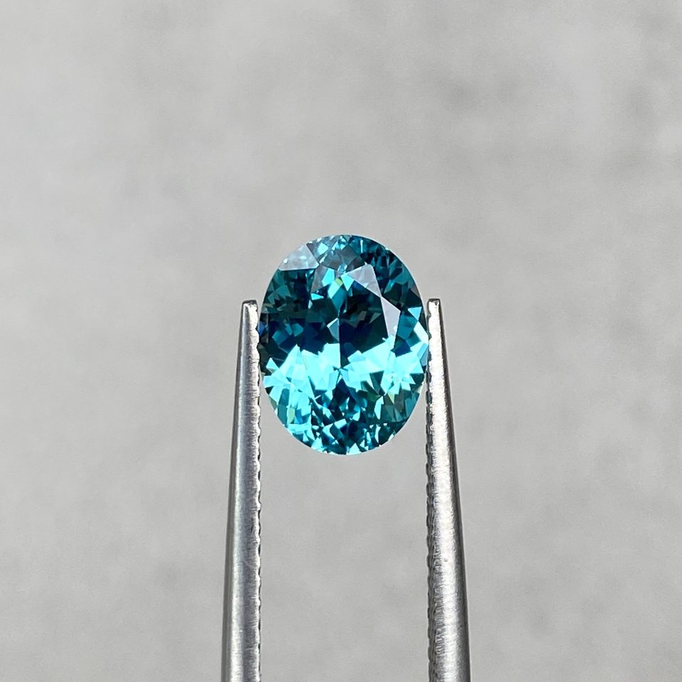 3.41 Ct Paraiba Oval Cut Lab-Grown Garnet (NDI Certified)