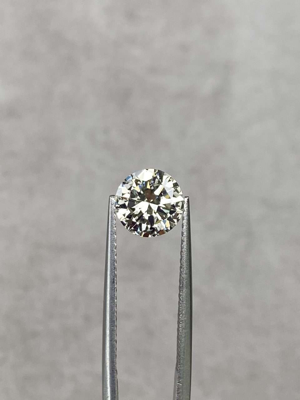 1.44 Ct Round Brilliant Cut M/VVS2 Natural Diamond (DIA Certified)