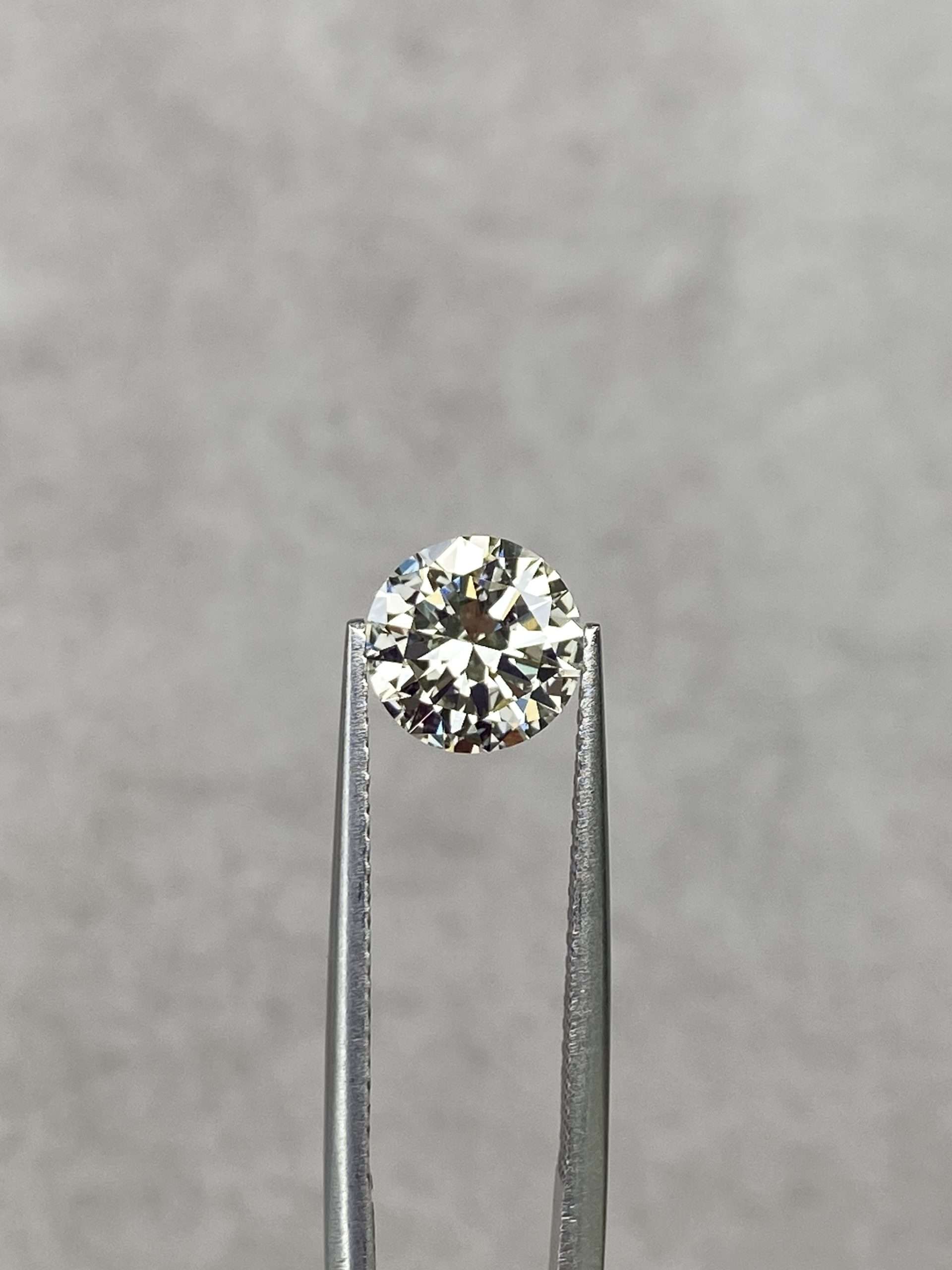 1.44 Ct Round Brilliant Cut M/VVS2 Natural Diamond (DIA Certified)