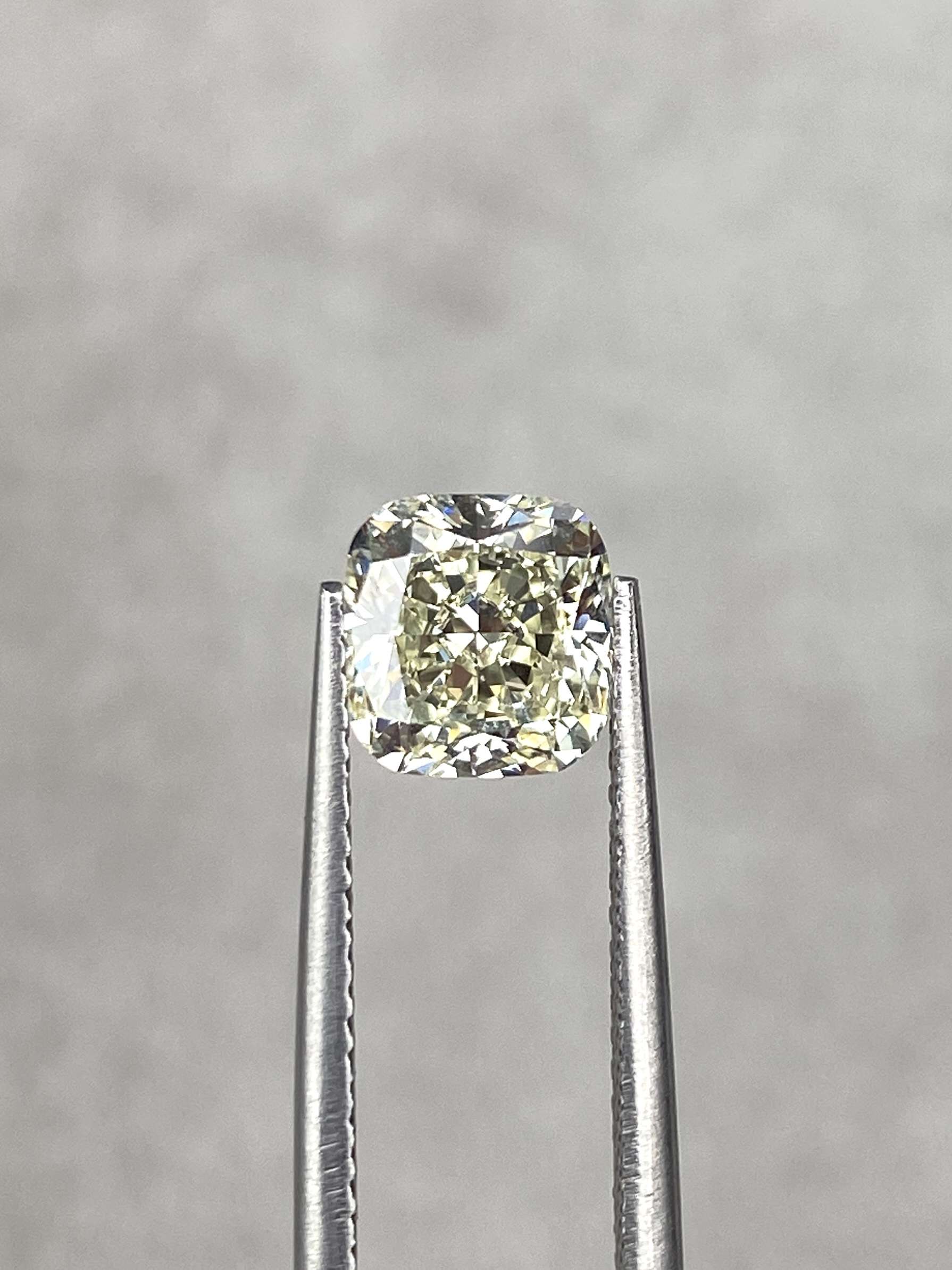 1.69 Ct Cushion Cut R/VS1 Natural Diamond (EGL Certified)
